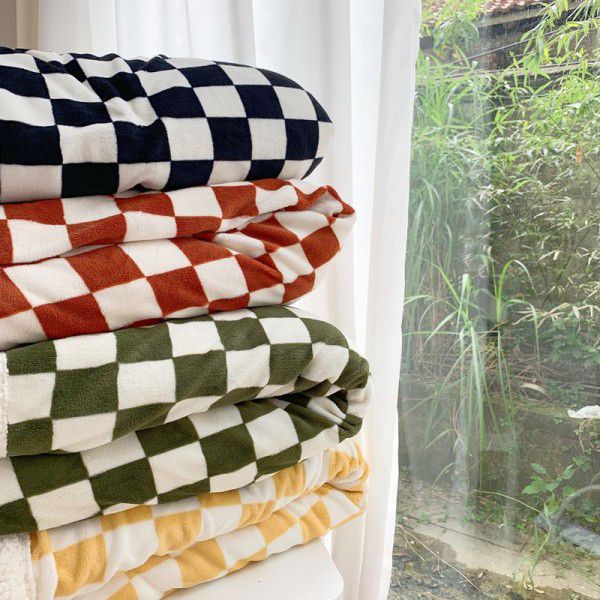 Vintage modern checkerboard plaid blanket feather lamb soft glutinous sofa blanket office nap summer